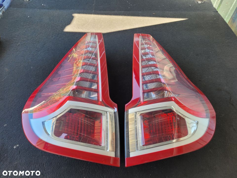 Lampa tylna lewa prawa tył lampy tylne Renault Scenic 3 III - 1