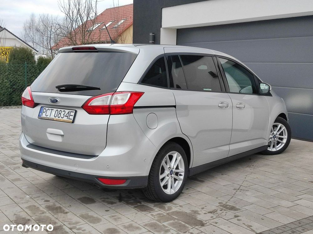 Ford Grand C-MAX - 4