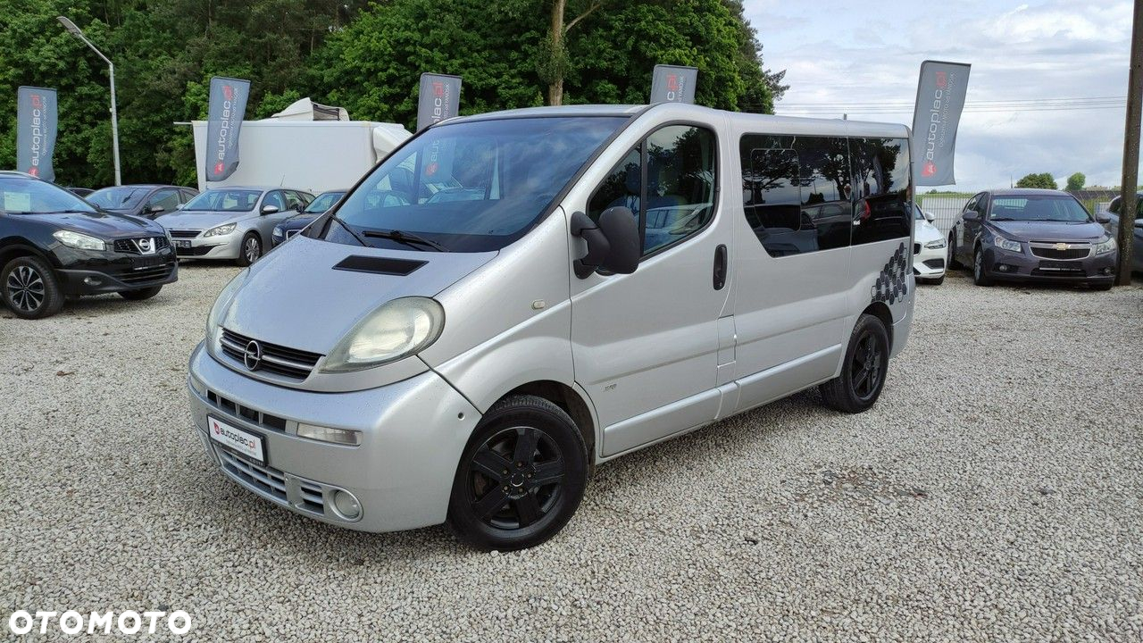 Opel Vivaro - 17