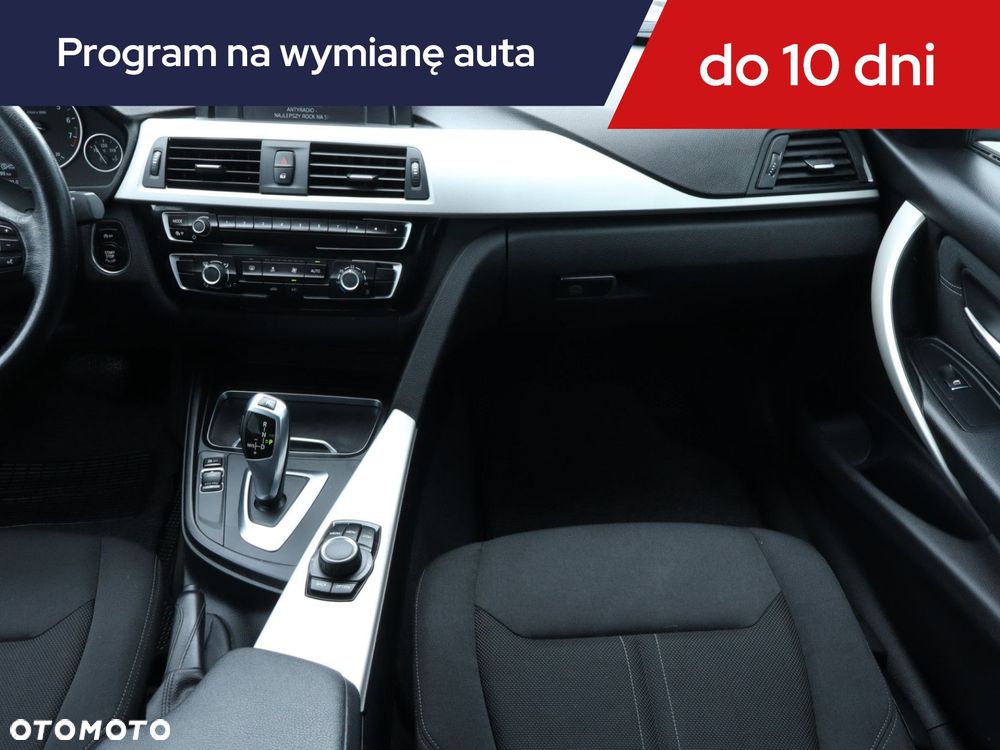 BMW Seria 3 - 10