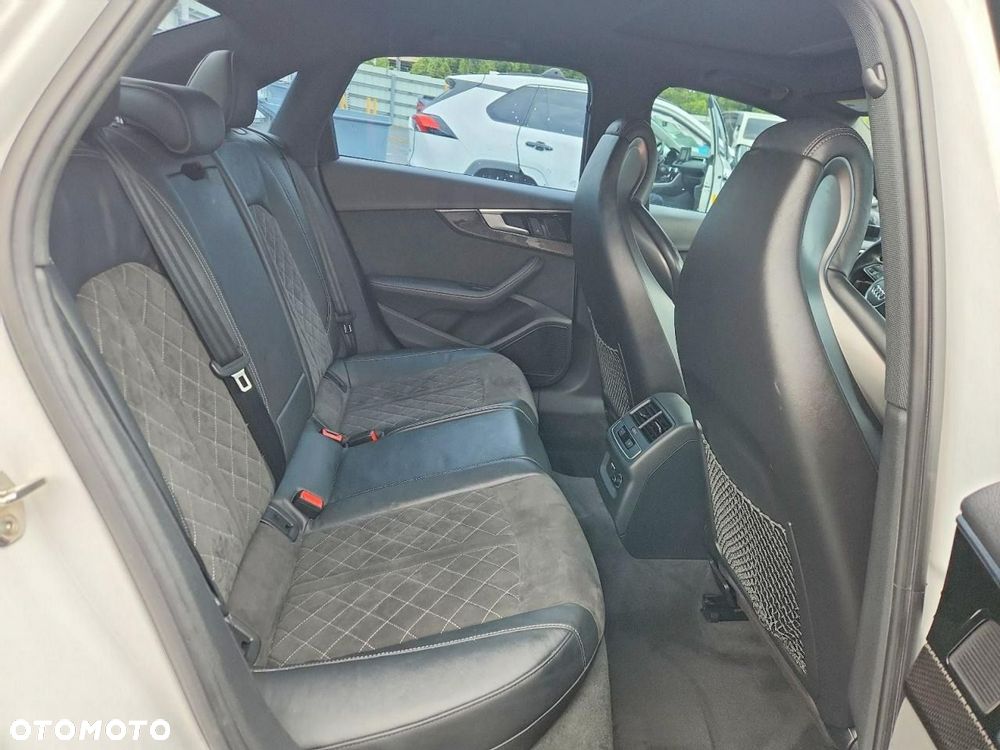 Audi S4 Limousine - 10