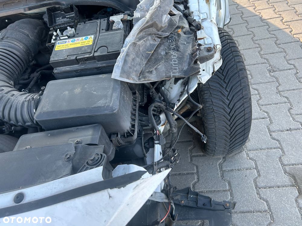 Hyundai i20 - 34