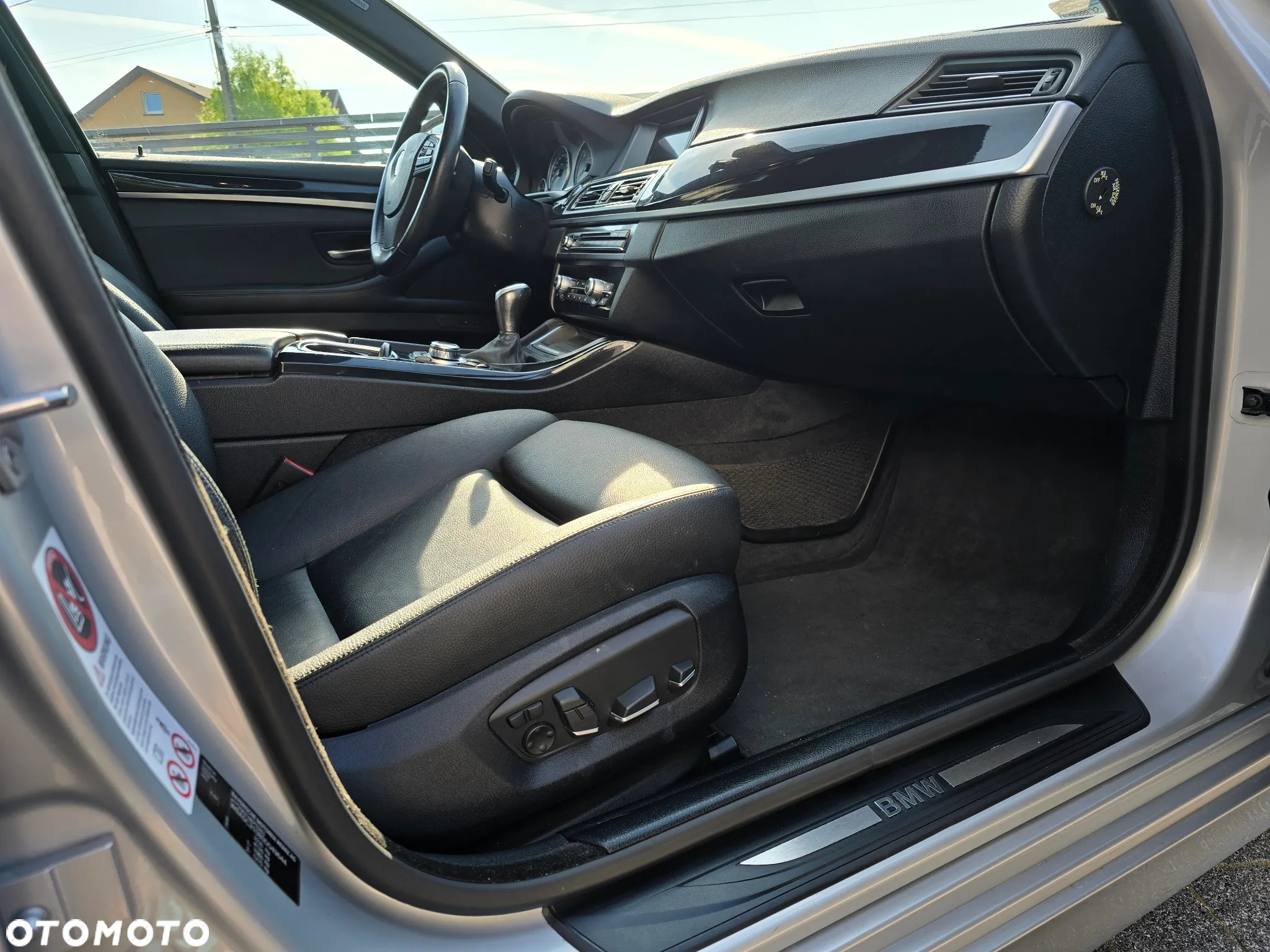 BMW Seria 5 520d Luxury Line - 13