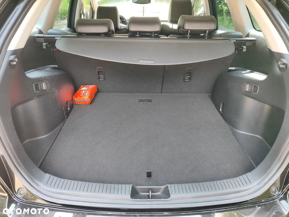 Mazda CX-7 2.3T Sport - 9