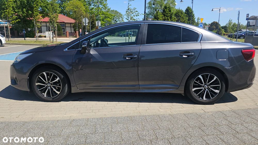 Toyota Avensis 1.8 Premium MS - 5