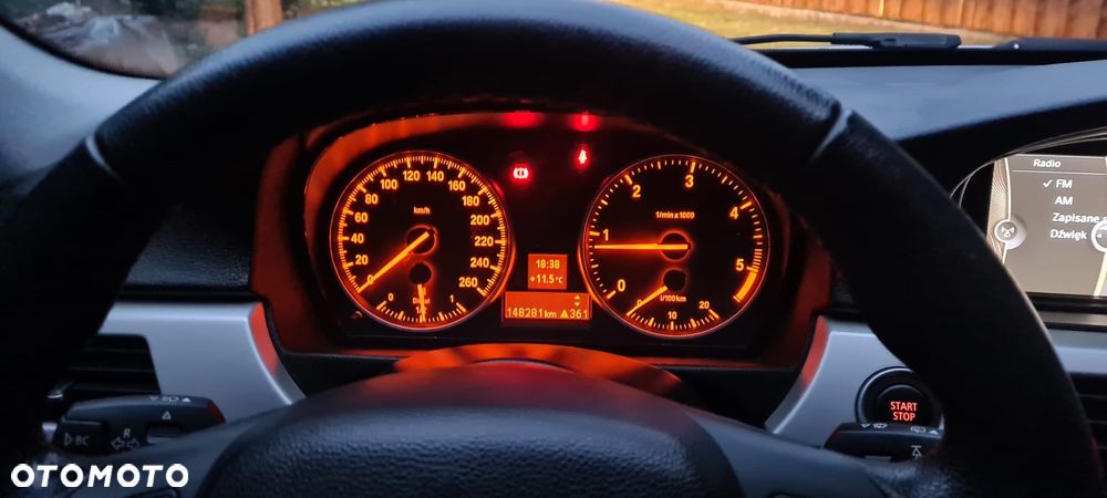 BMW Seria 3 320d DPF Efficient Dynamics Edition - 13