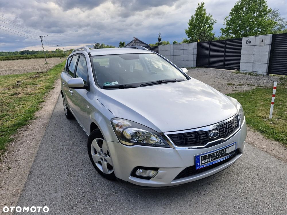 Kia Ceed 1.4 CVVT Attract - 2