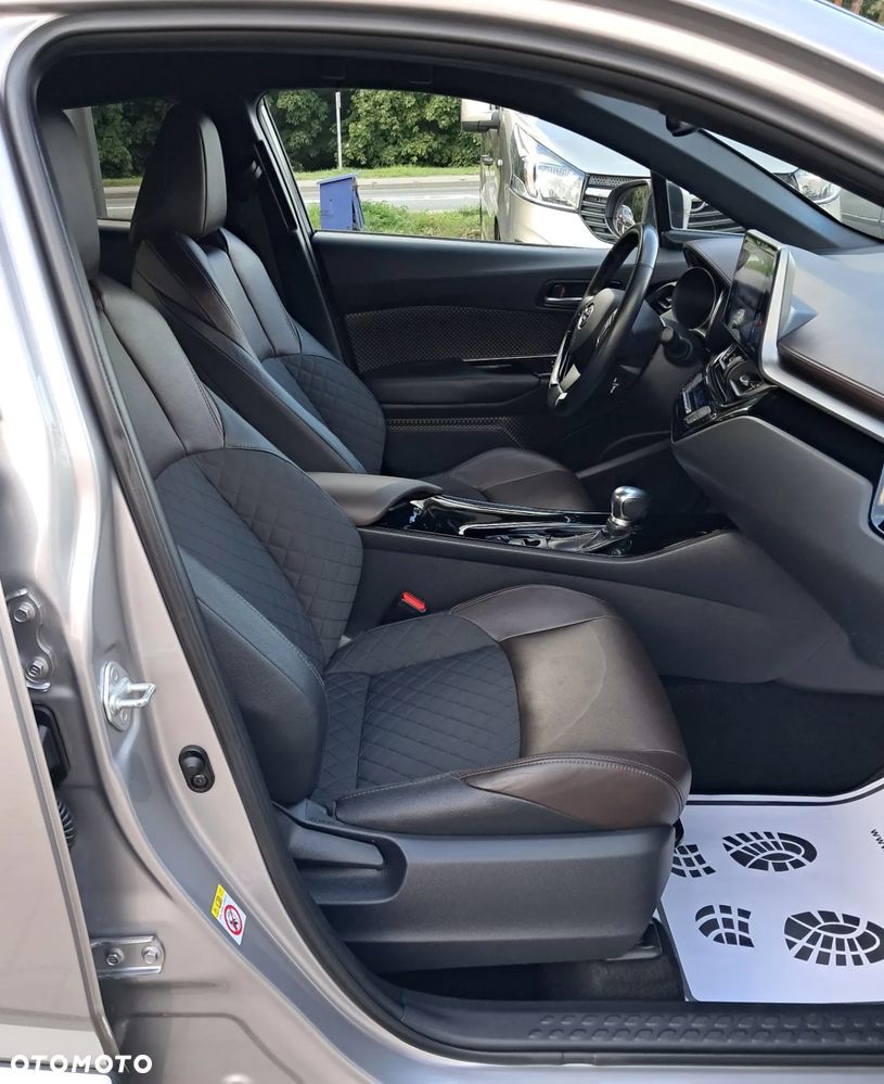 Toyota C-HR 1.8 Hybrid Prestige - 10