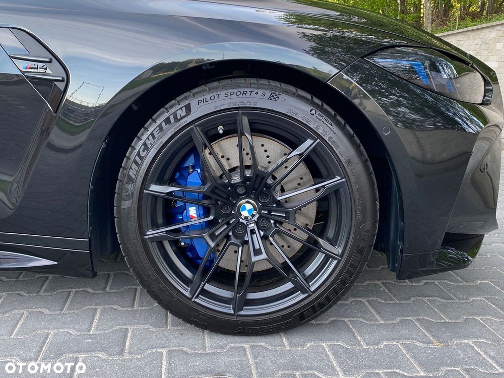 BMW M4 Competition - 28