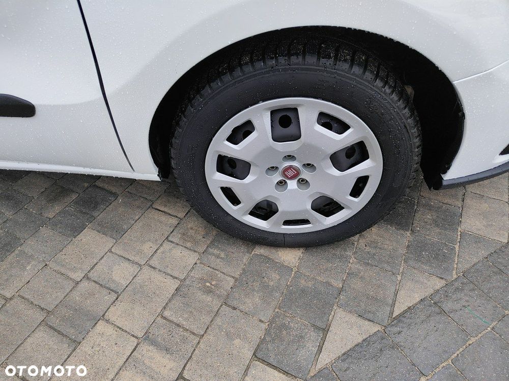 Fiat Doblo Maxi Active - 31