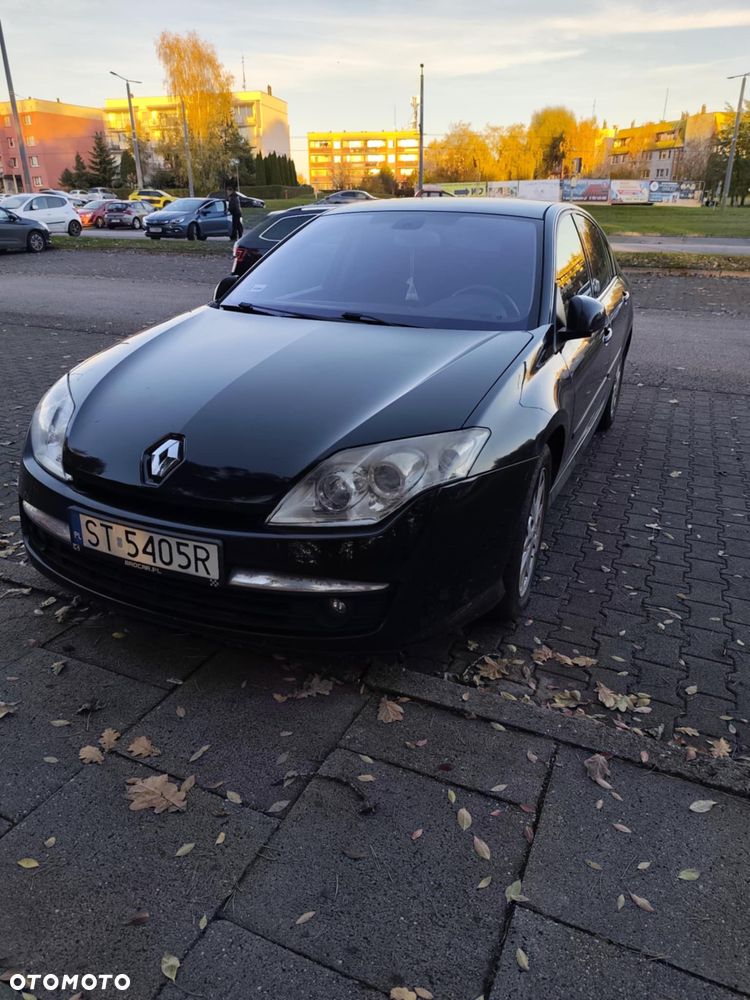 Renault Laguna - 1