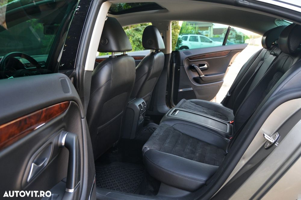 Volkswagen Passat CC 2.0 TDI Individual - 17