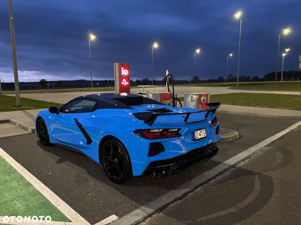 Chevrolet Corvette - 17