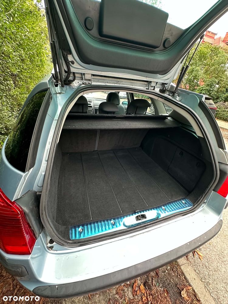 Peugeot 407 - 12