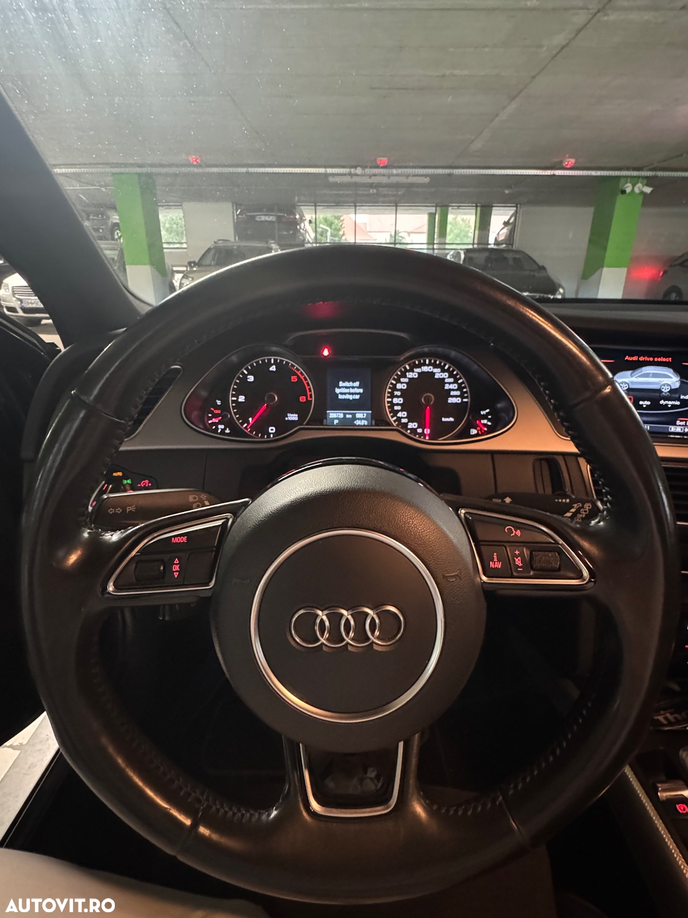 Audi A4 2.0 TDI quattro Stronic - 15