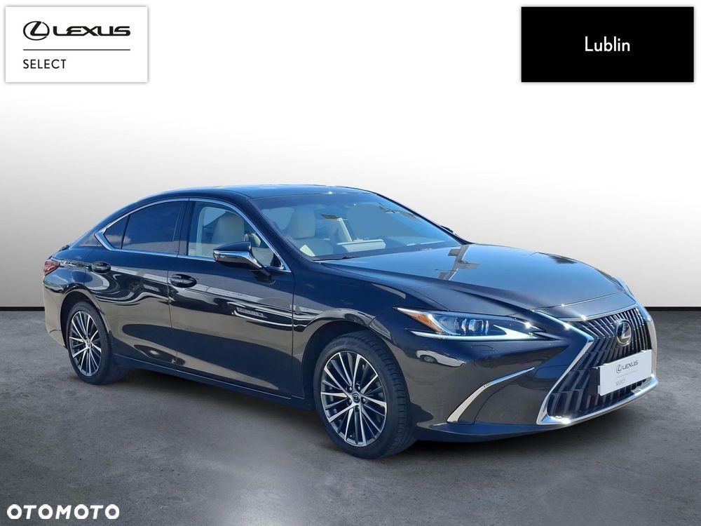 Lexus ES - 7