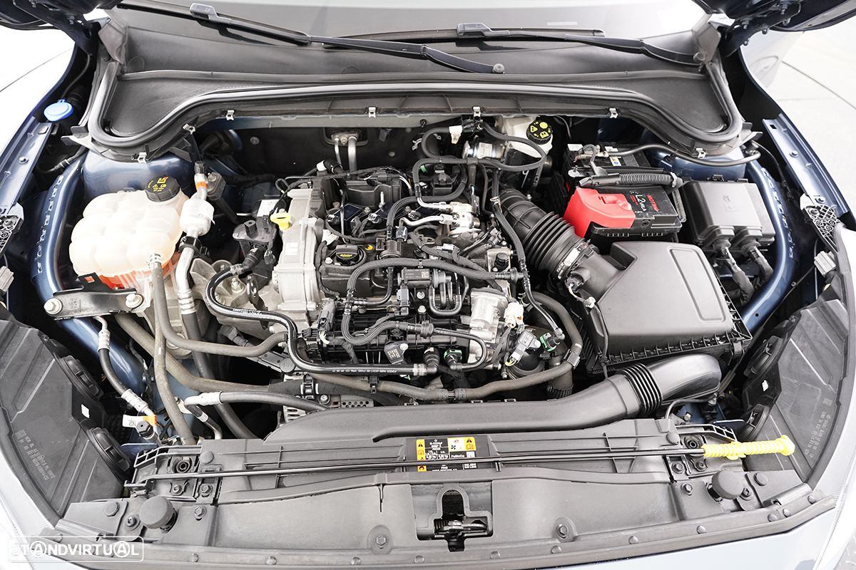 Ford Focus 1.0 EcoBoost MHEV ST-Line - 24