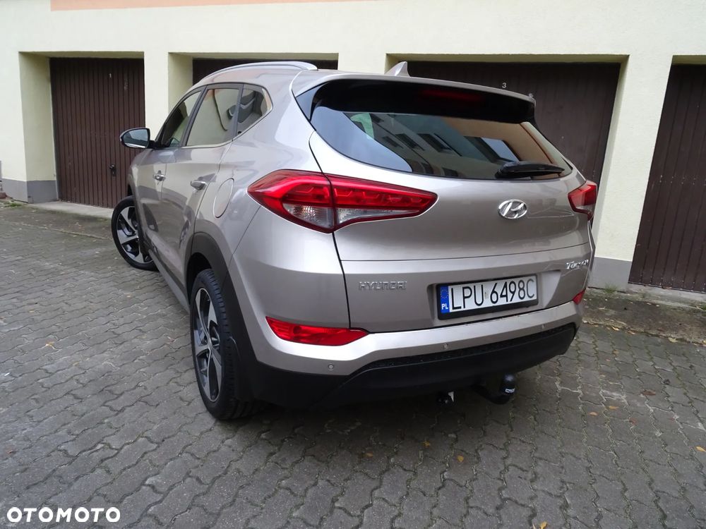 Hyundai Tucson blue 1.7 CRDi 2WD Passion Plus - 24
