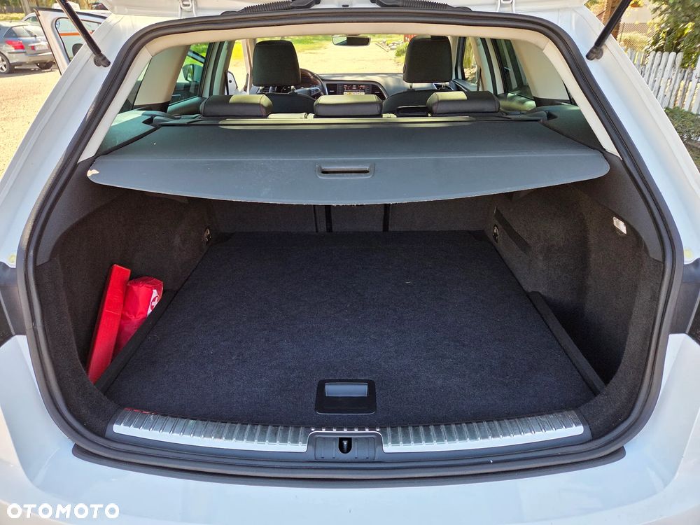 Seat Leon 2.0 TDI FR S&S - 23