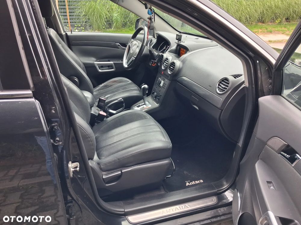 Opel Antara 3.2 V6 4x4 Cosmo - 6