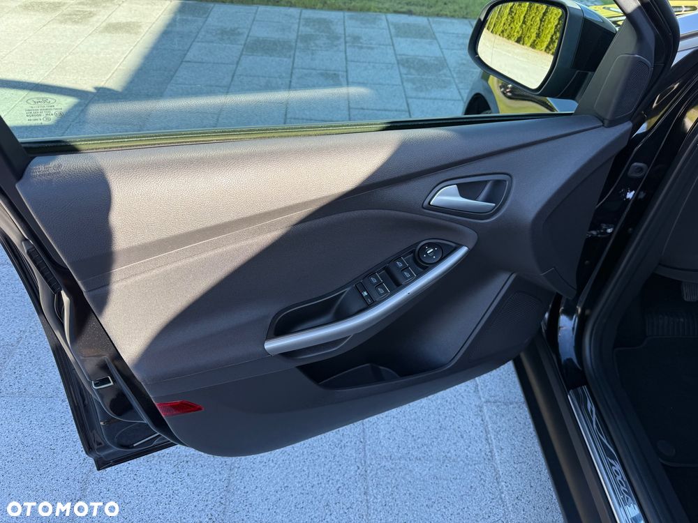 Ford Focus 1.0 EcoBoost Start-Stopp-System Champions Edition - 7