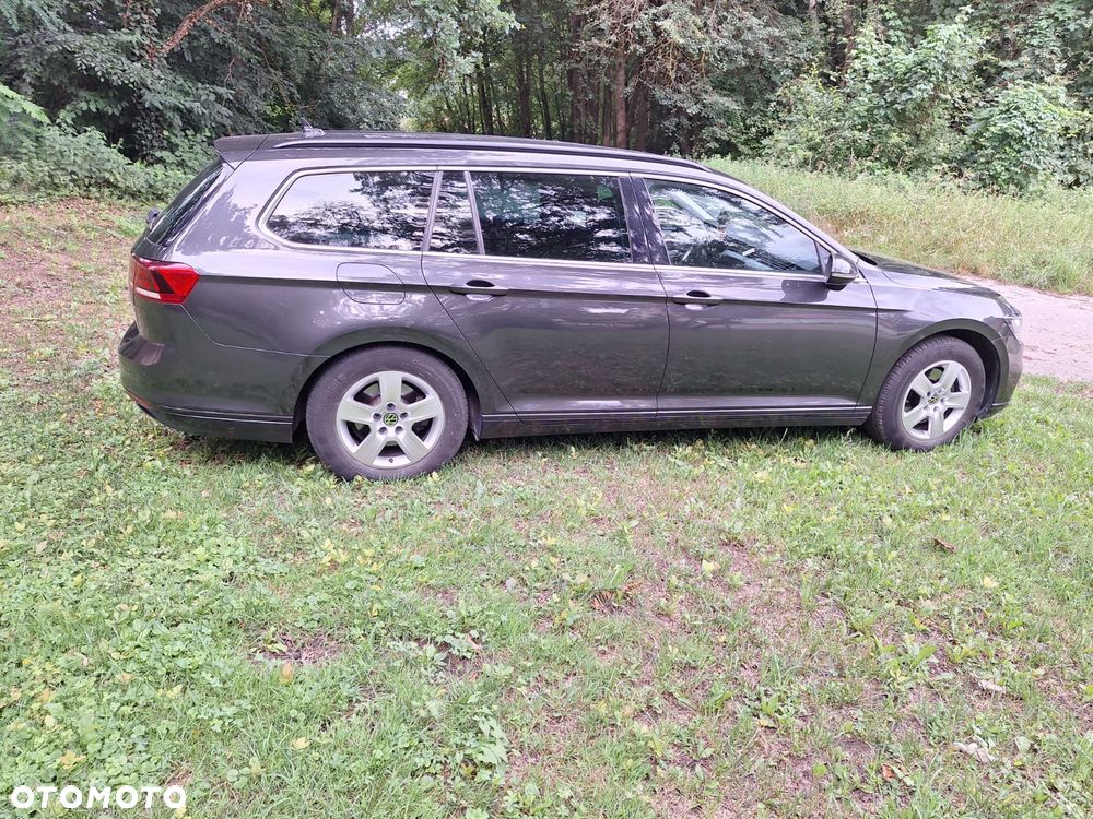 Volkswagen Passat 2.0 TDI SCR Business - 8