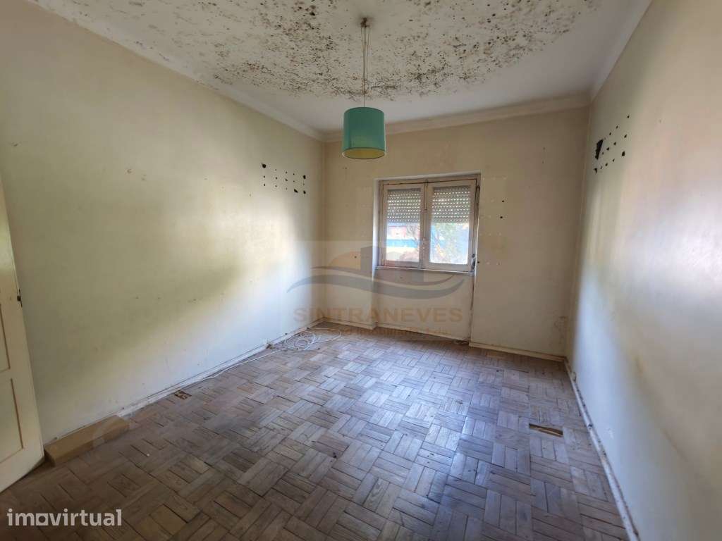 Oportunidade de Investimento em T2 na Amadora (vendido à melhor ofe... - Grande imagem: 2/8