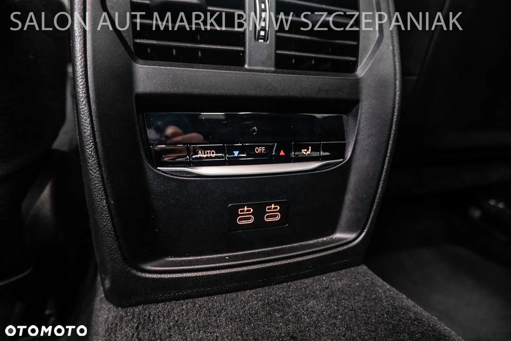 BMW Seria 3 320d xDrive M Sport - 24