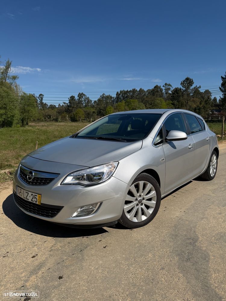 Opel Astra 1.3 CDTI Cosmo Start/Stop - 4