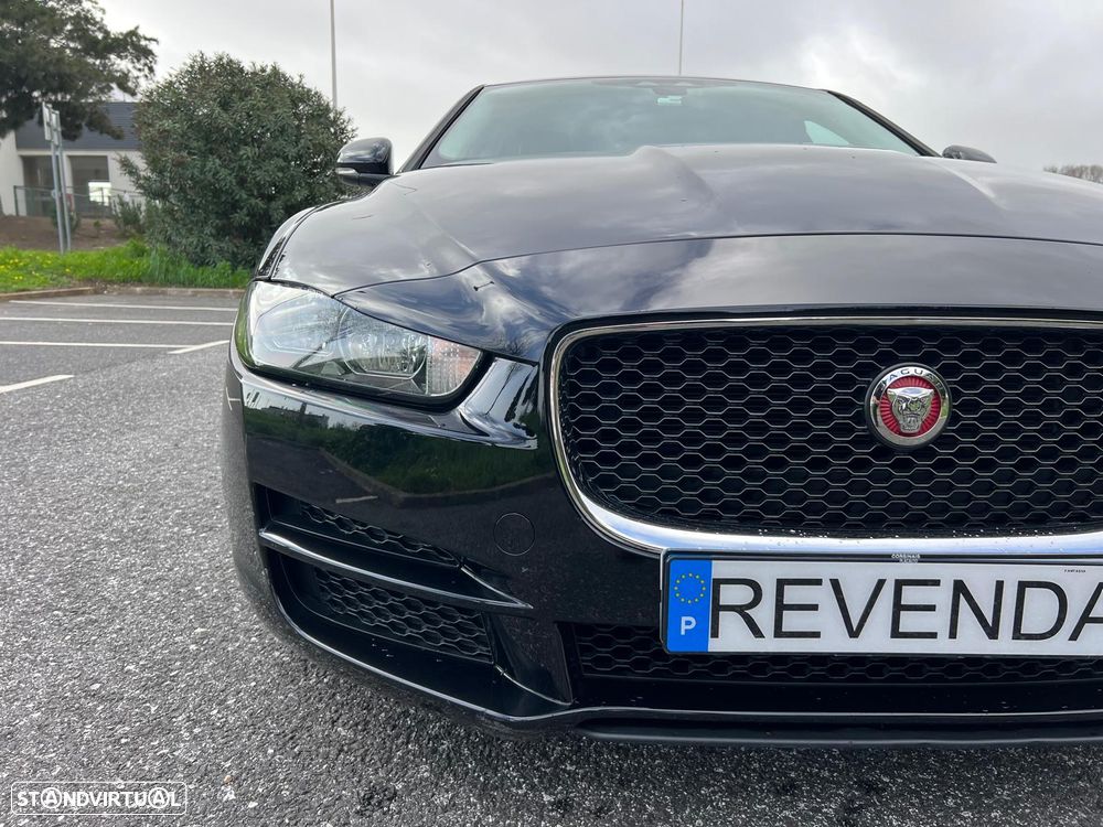 Jaguar XE 2.0 D Prestige AWD Aut. - 9
