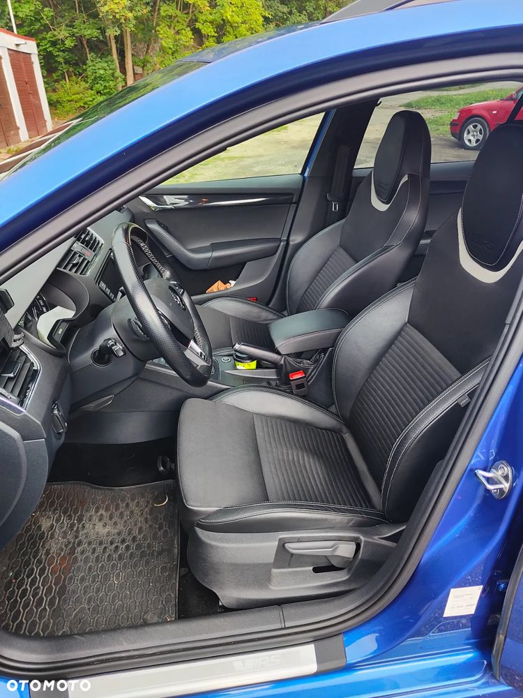 Skoda Octavia 2.0 TDI RS DSG - 18