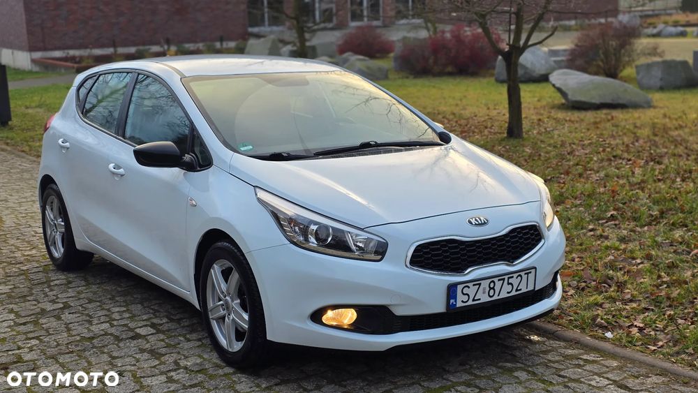 Kia Ceed 1.4 CVVT Spirit - 1
