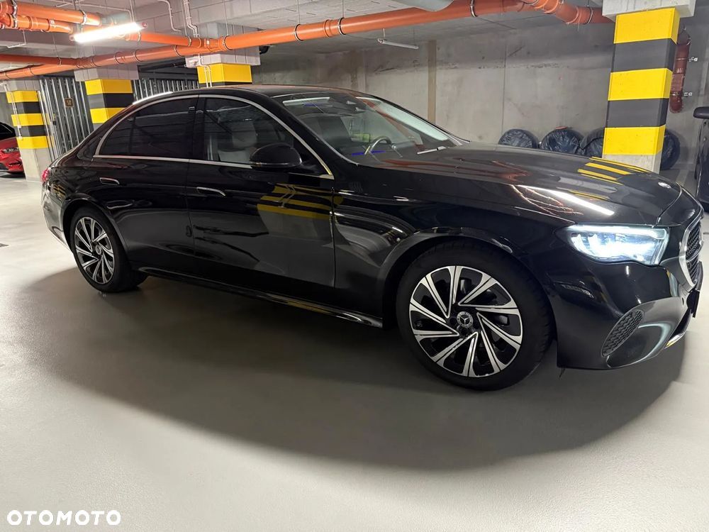 Mercedes-Benz Klasa E 220 d 9G-TRONIC - 4