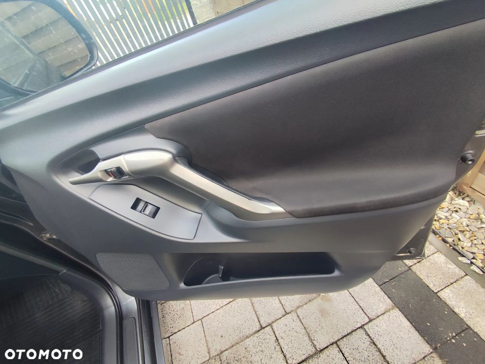 Toyota Verso - 9