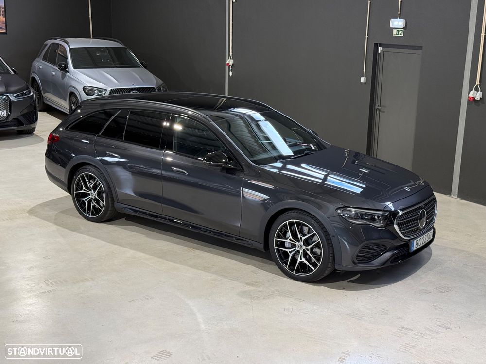 Mercedes-Benz E 300 de 4Matic All-Terrain - 2