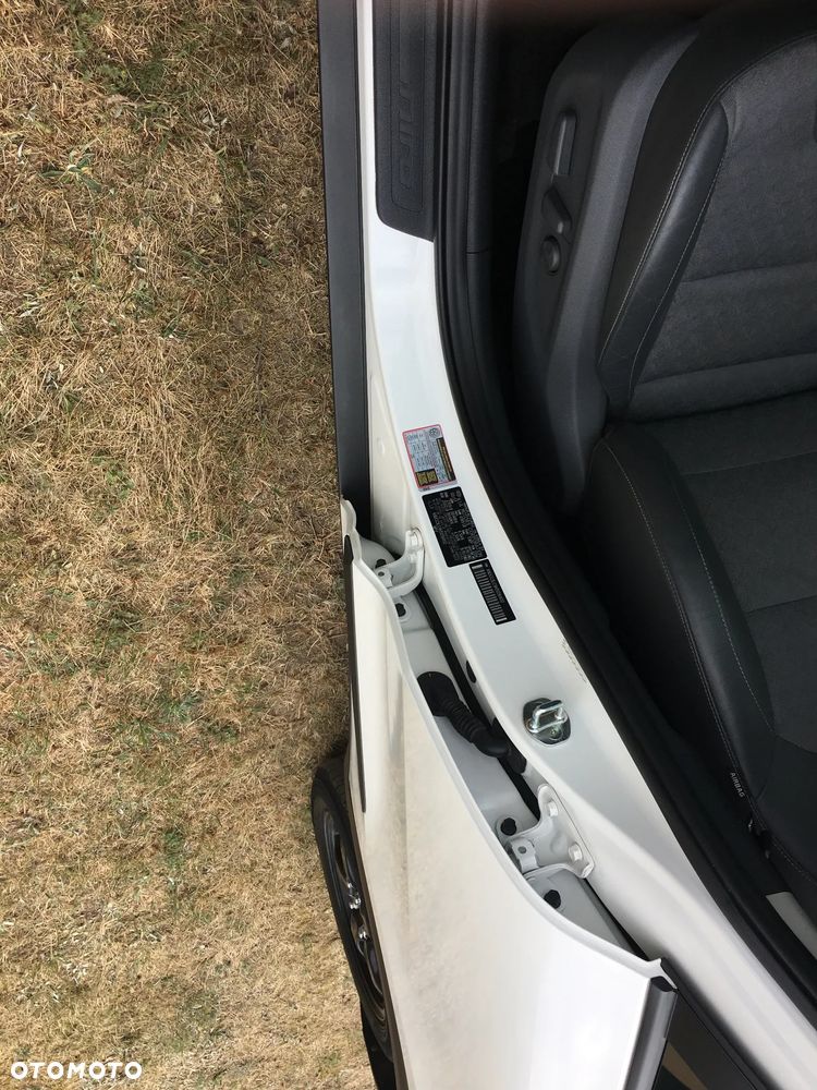 Kia Niro 1.6 GDI 2WD Vision - 11