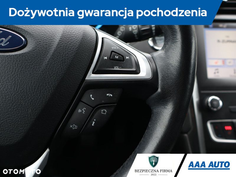 Ford Mondeo - 22