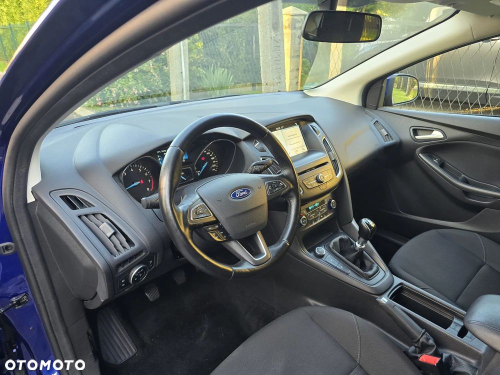Ford Focus 1.0 EcoBoost Gold X (Edition) - 25