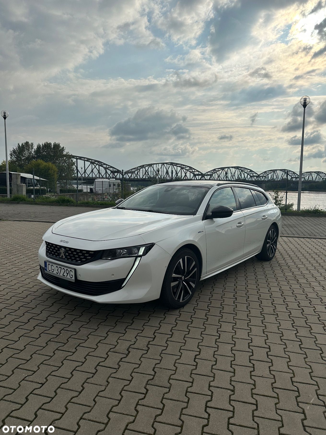 Peugeot 508 SW Plug-In Hybrid 225 e-EAT8 GT - 1