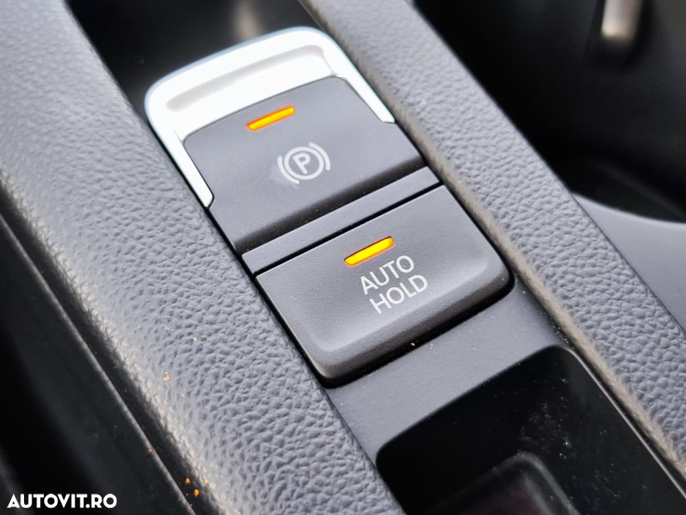 Volkswagen Passat 2.0 TDI DSG Comfortline - 20