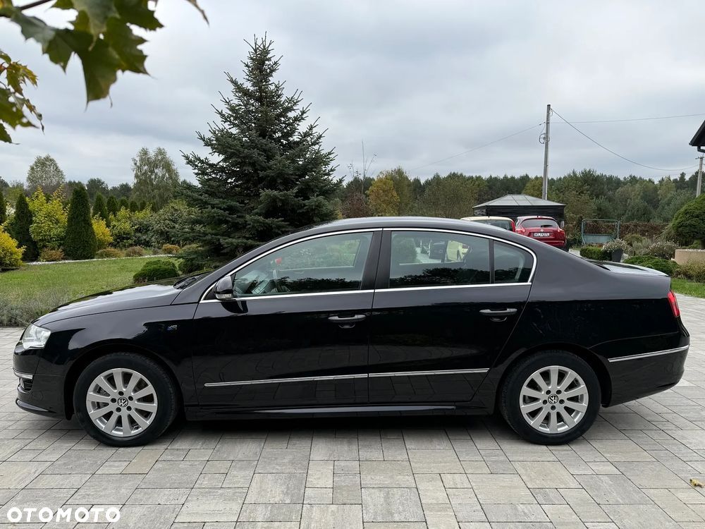 Volkswagen Passat 2.0 TDI Comfortline - 4