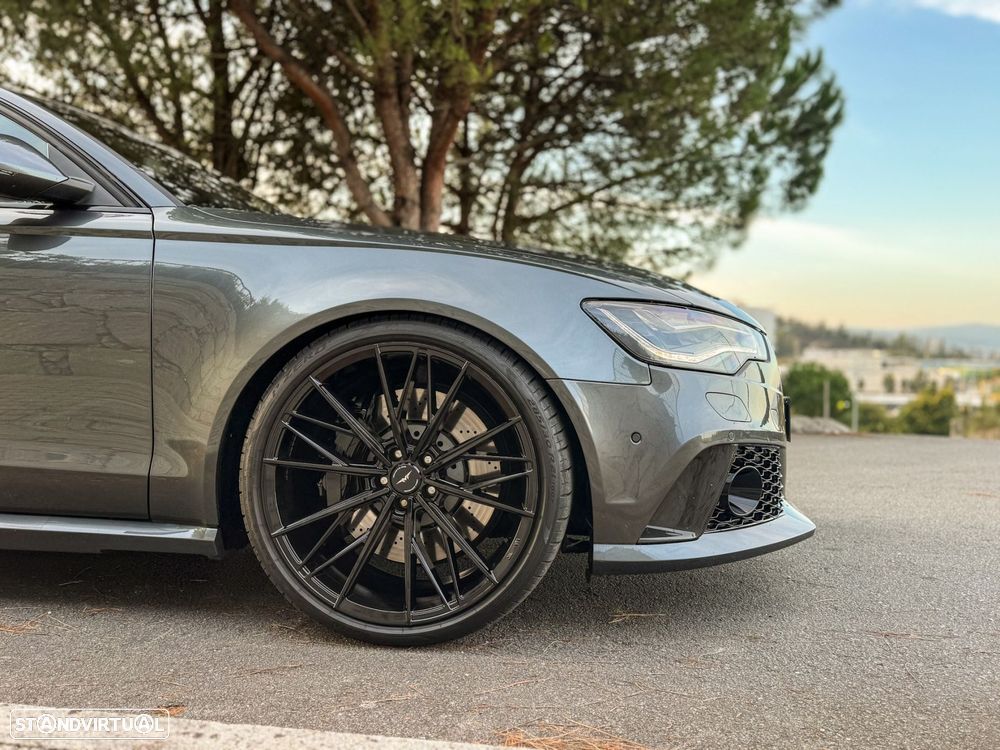 Audi RS6 Avant 4.0 TFSi quattro Tiptronic - 12