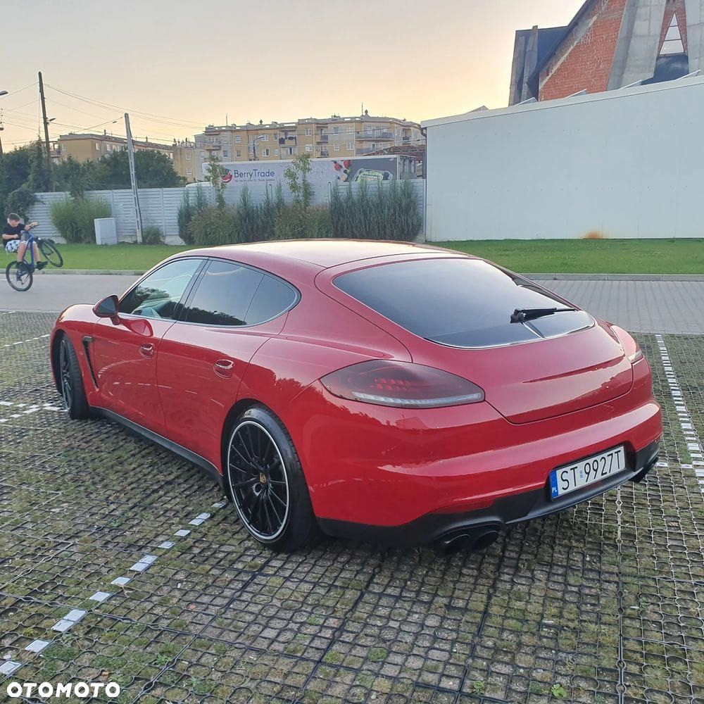 Porsche Panamera GTS - 19