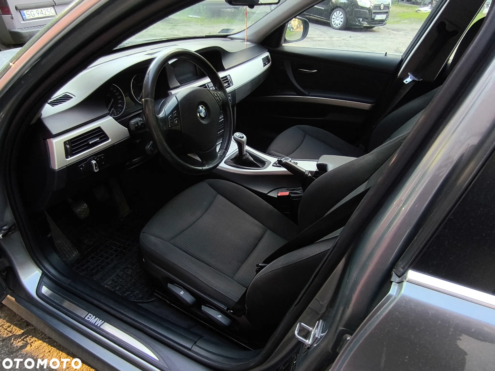 BMW Seria 3 318d - 7