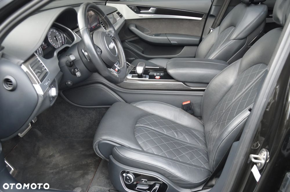 Audi S8 4.0 TFSI Quattro - 13