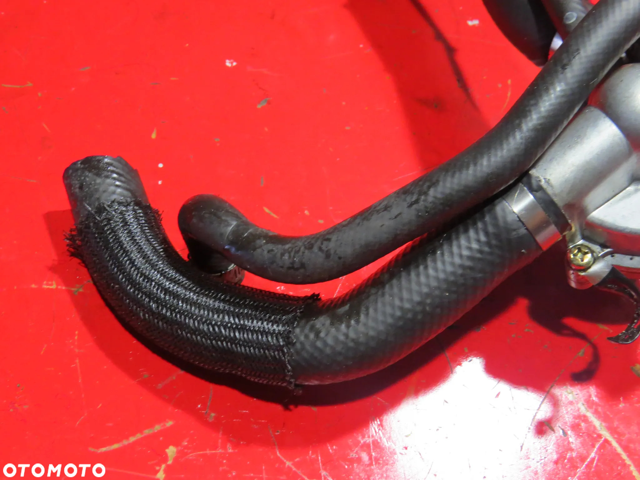 SUZUKI GSX600R GSXR 600 600R 750 04 pompa wody wirnik dekiel obudowa wąż - 2