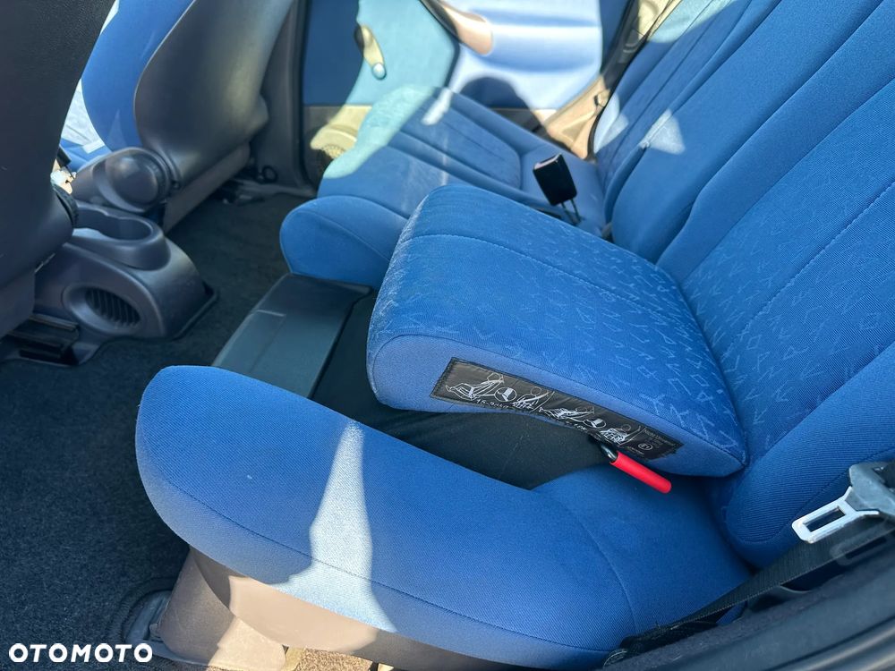 Mercedes-Benz Klasa A 160 Classic - 9