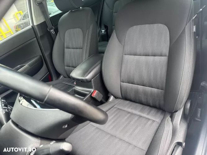 Kia Sportage 1.6 T-GDI 7DCT 4x2 Plus - 3