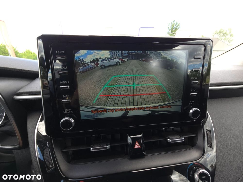 Toyota Corolla 1.8 Hybrid Comfort - 32