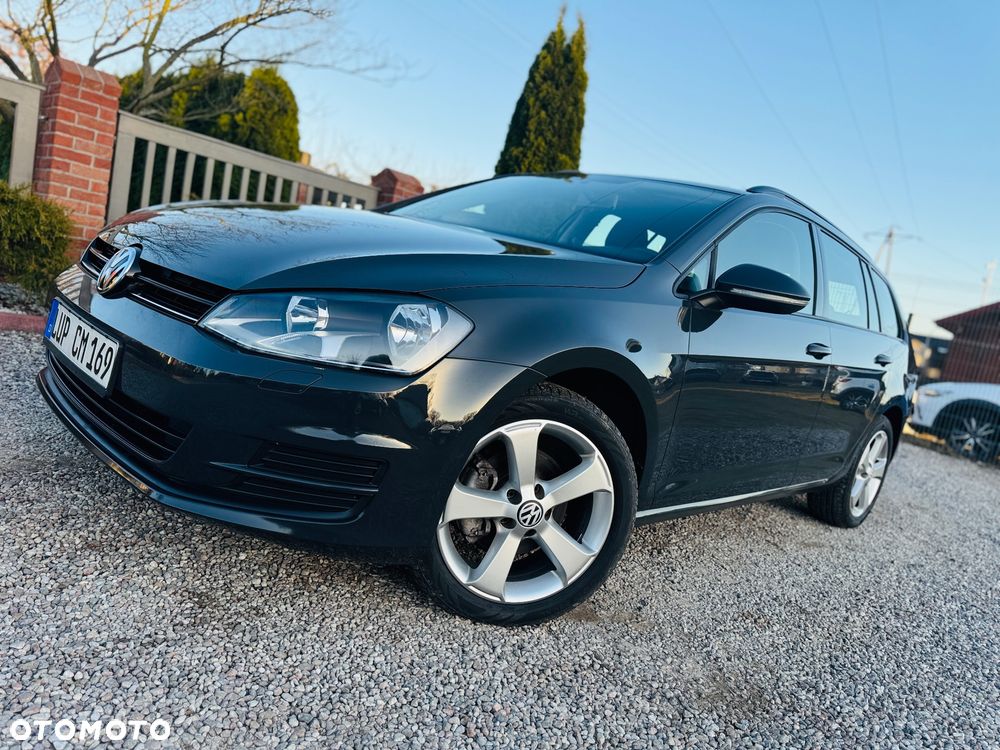 Volkswagen Golf 1.6 TDI BlueMotion Technology Comfortline - 19